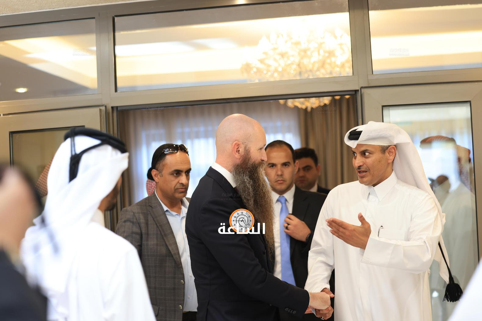 Madar Al-Saa Images 0.21363363247506317