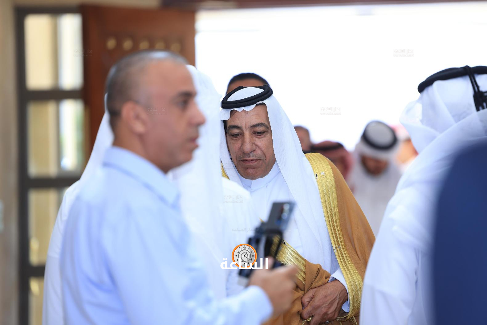 Madar Al-Saa Images 0.729985472651929