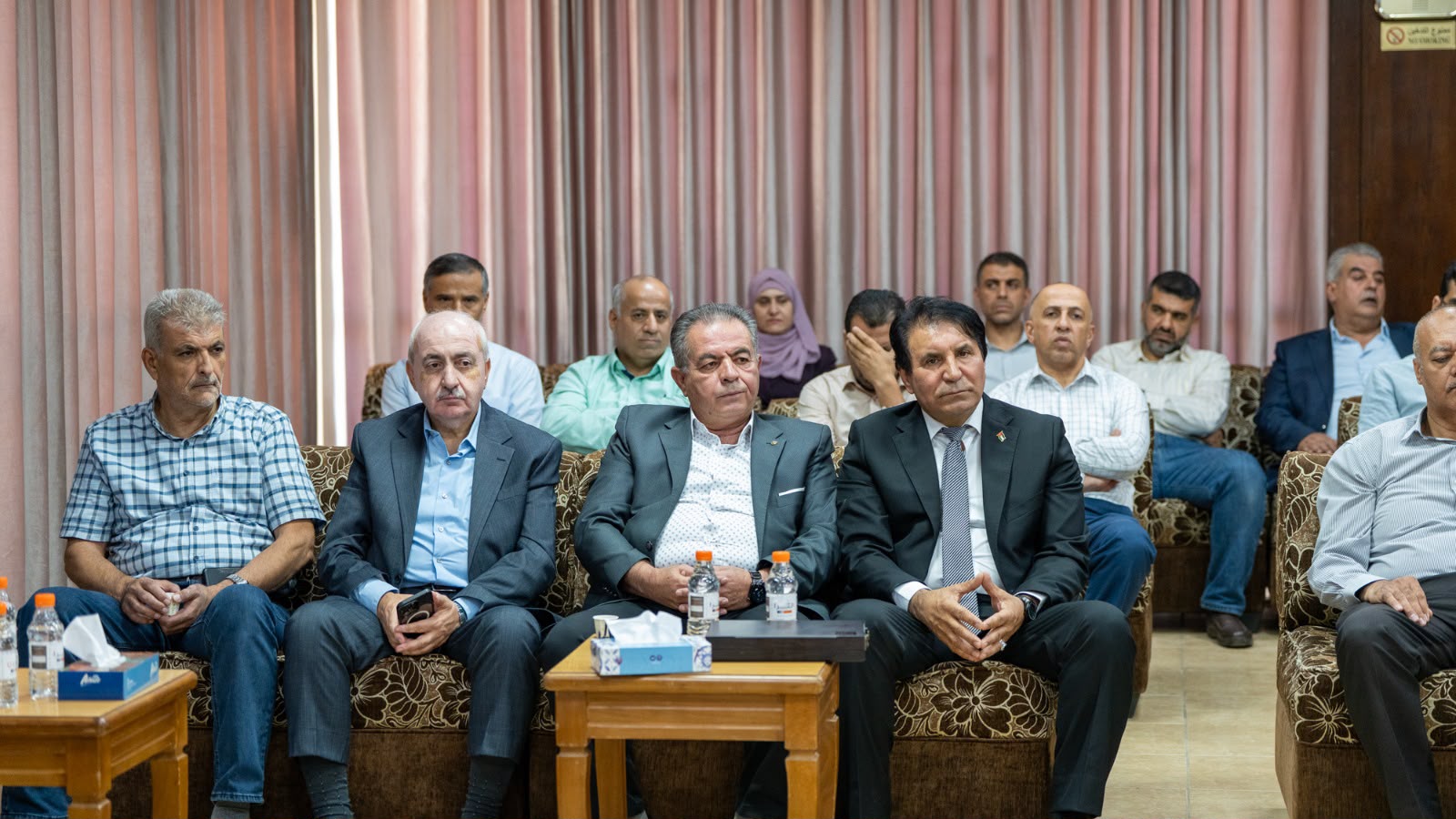 Madar Al-Saa Images 0.765783971982414
