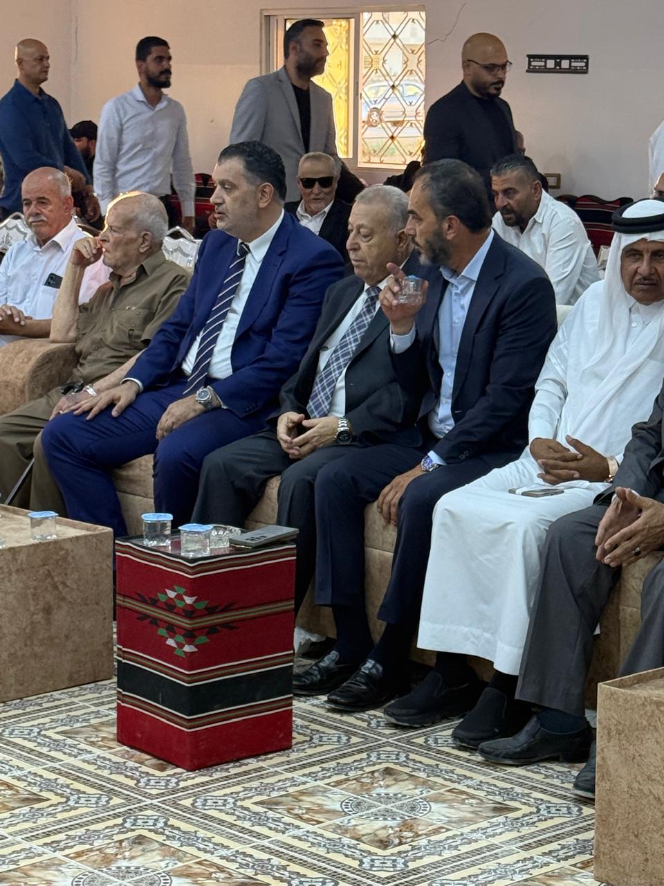 Madar Al-Saa Images 0.32405443754588337