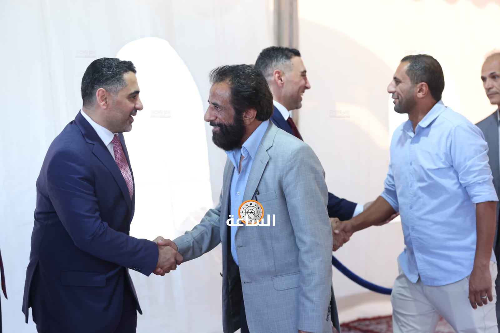 Madar Al-Saa Images 0.4893134030661337
