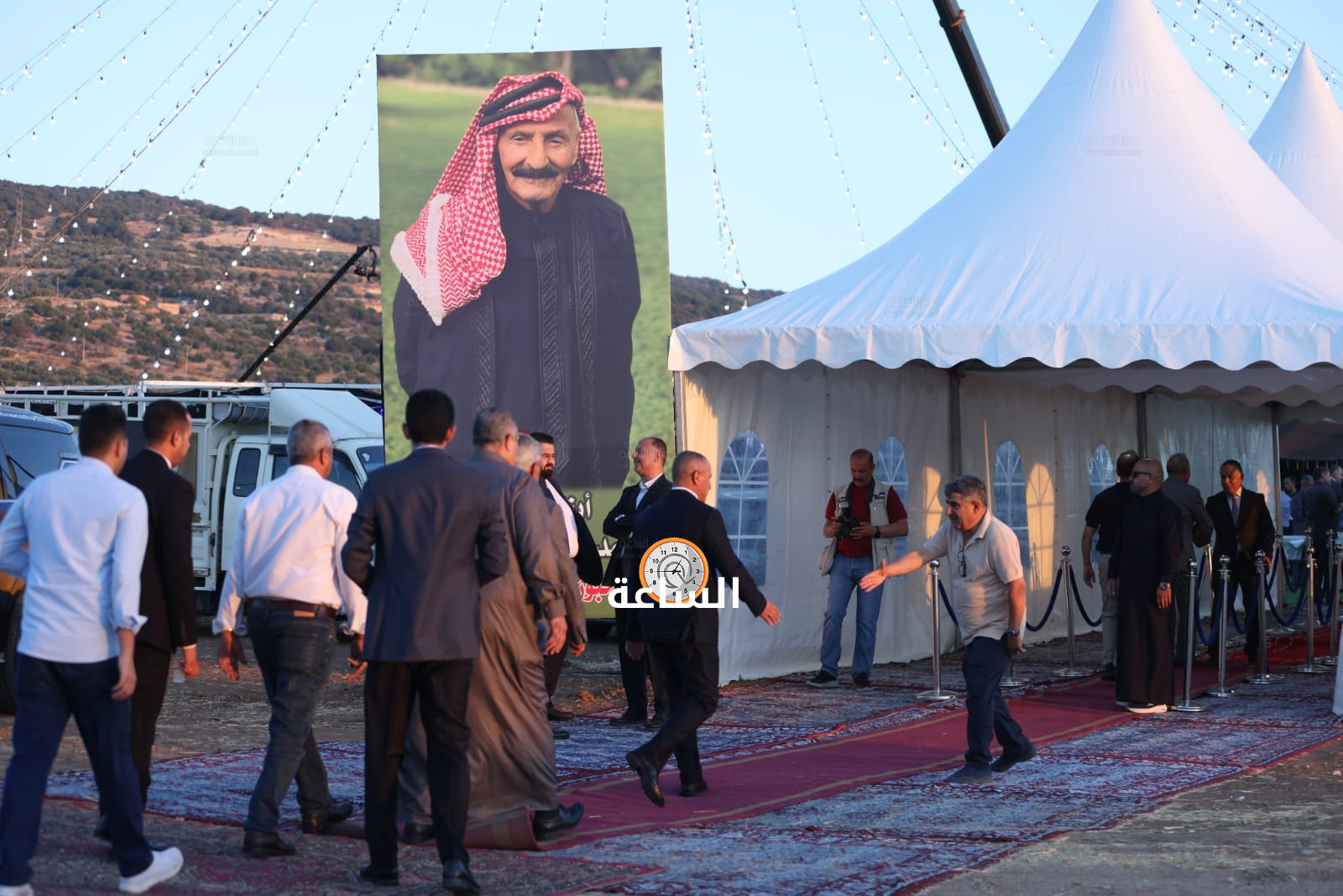 Madar Al-Saa Images 0.6395267232502237