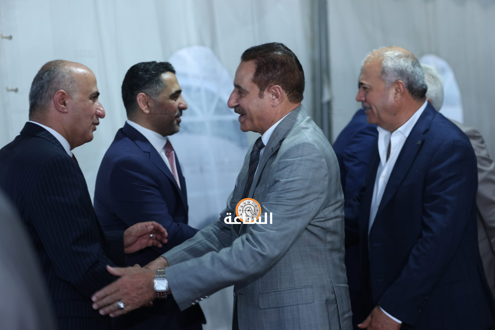 Madar Al-Saa Images 0.8748488816190684