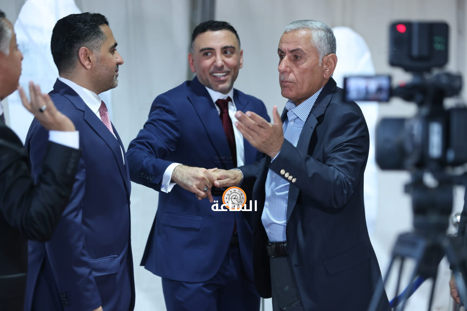 Madar Al-Saa Images 0.9522245530407356