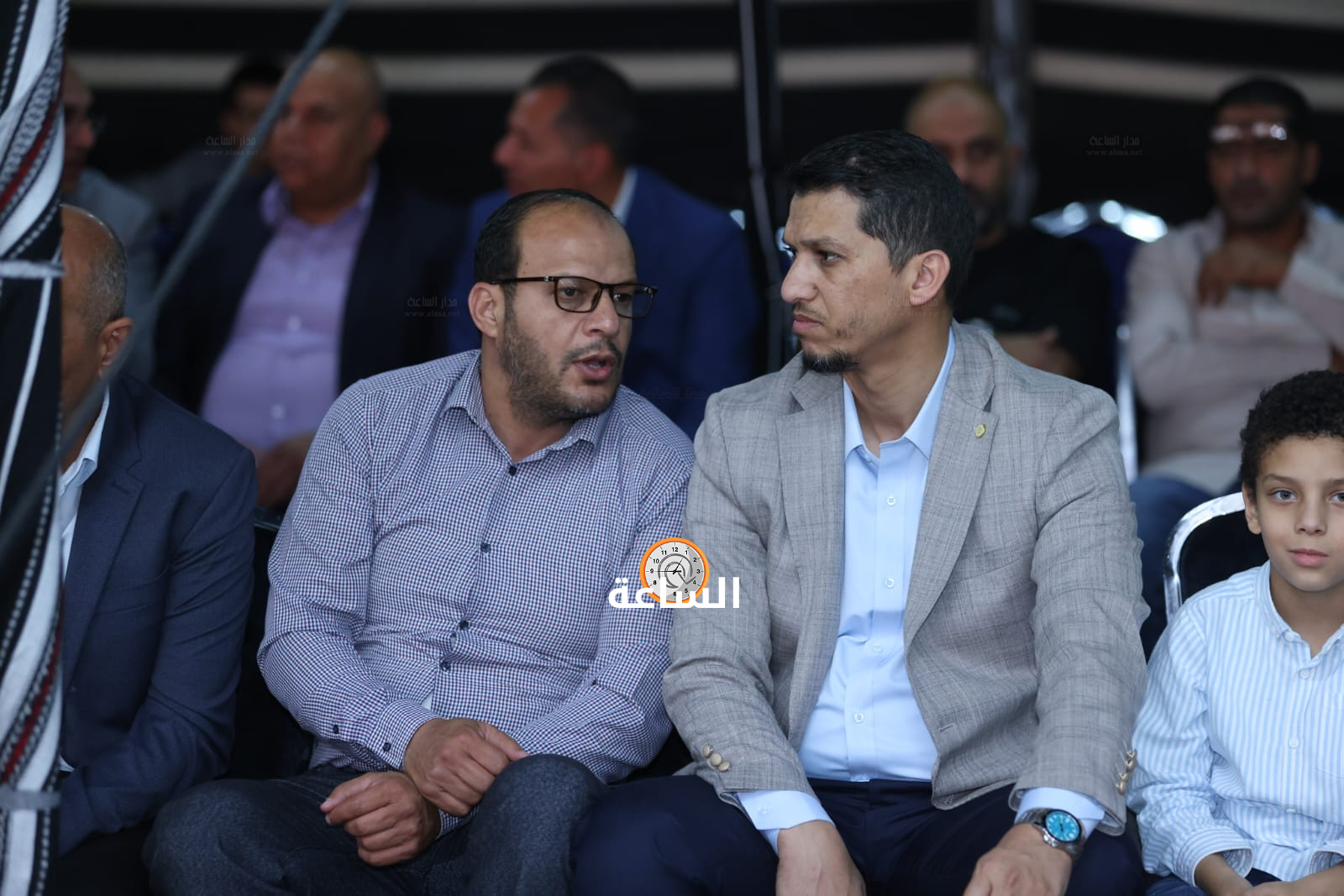 Madar Al-Saa Images 0.43415554371602105