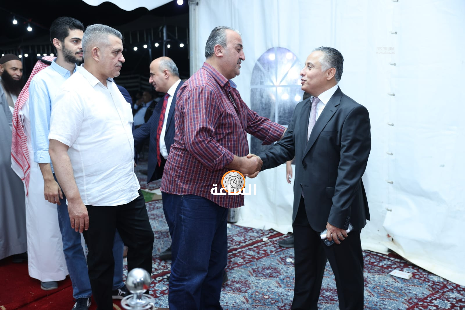 Madar Al-Saa Images 0.4325377015288123