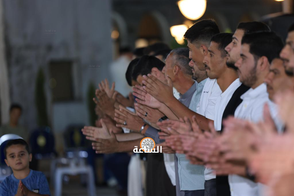 Madar Al-Saa Images 0.4991129420973073
