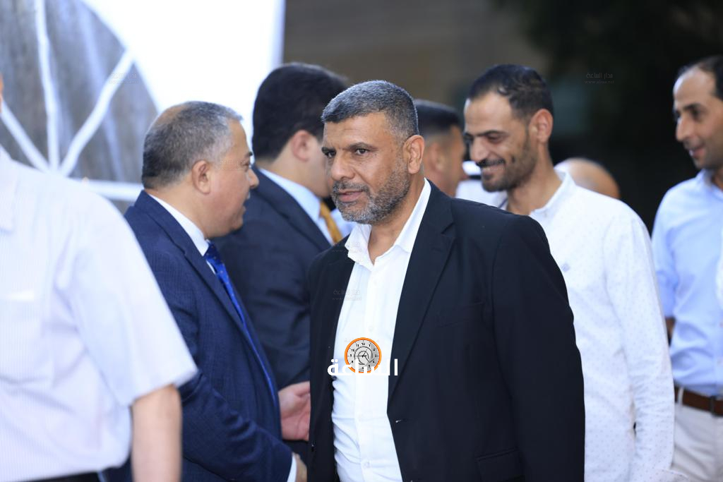 Madar Al-Saa Images 0.8707552049620401