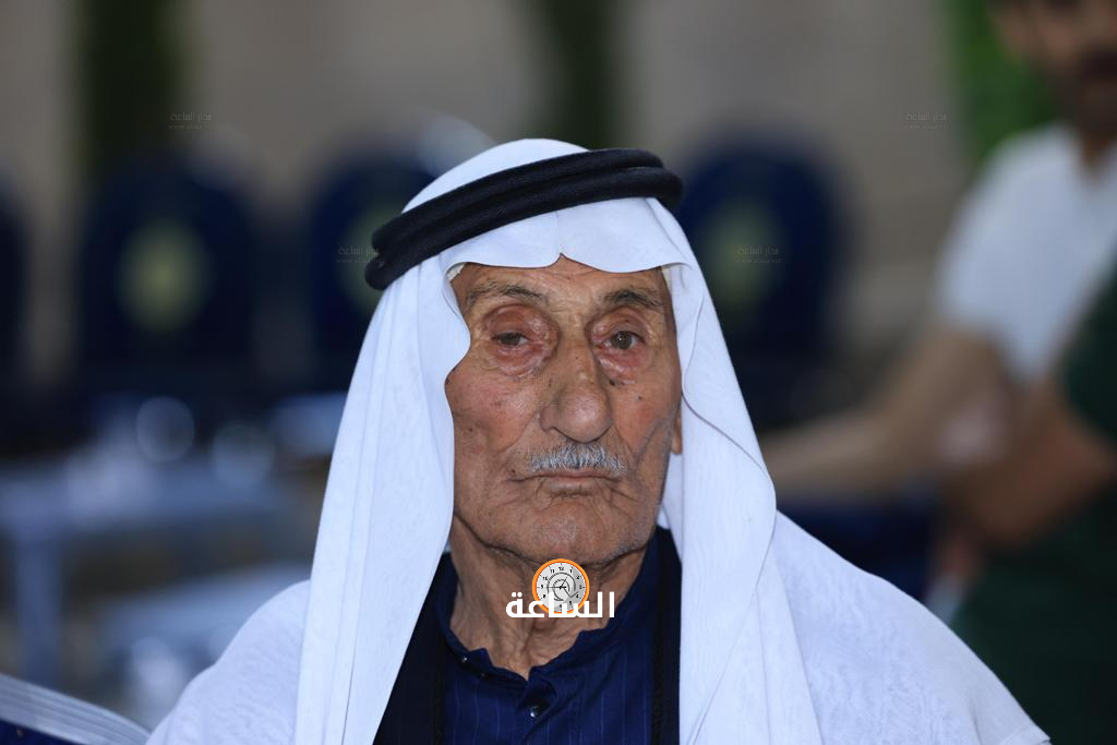 Madar Al-Saa Images 0.9229188690502121