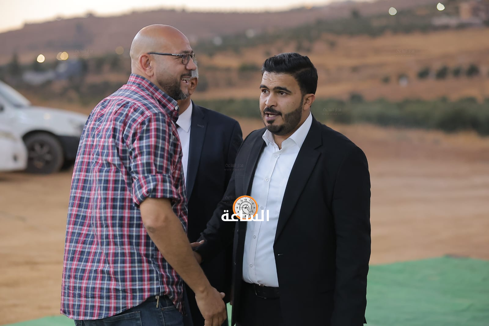 Madar Al-Saa Images 0.6677338703873975