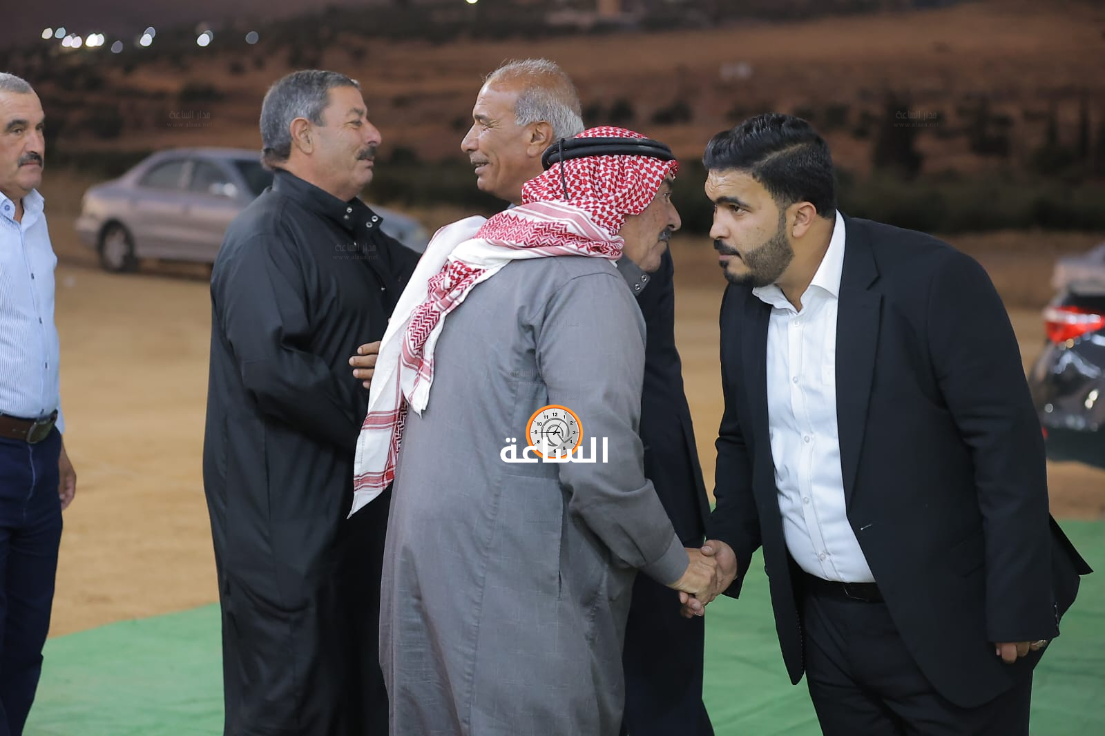 Madar Al-Saa Images 0.4999307402677736