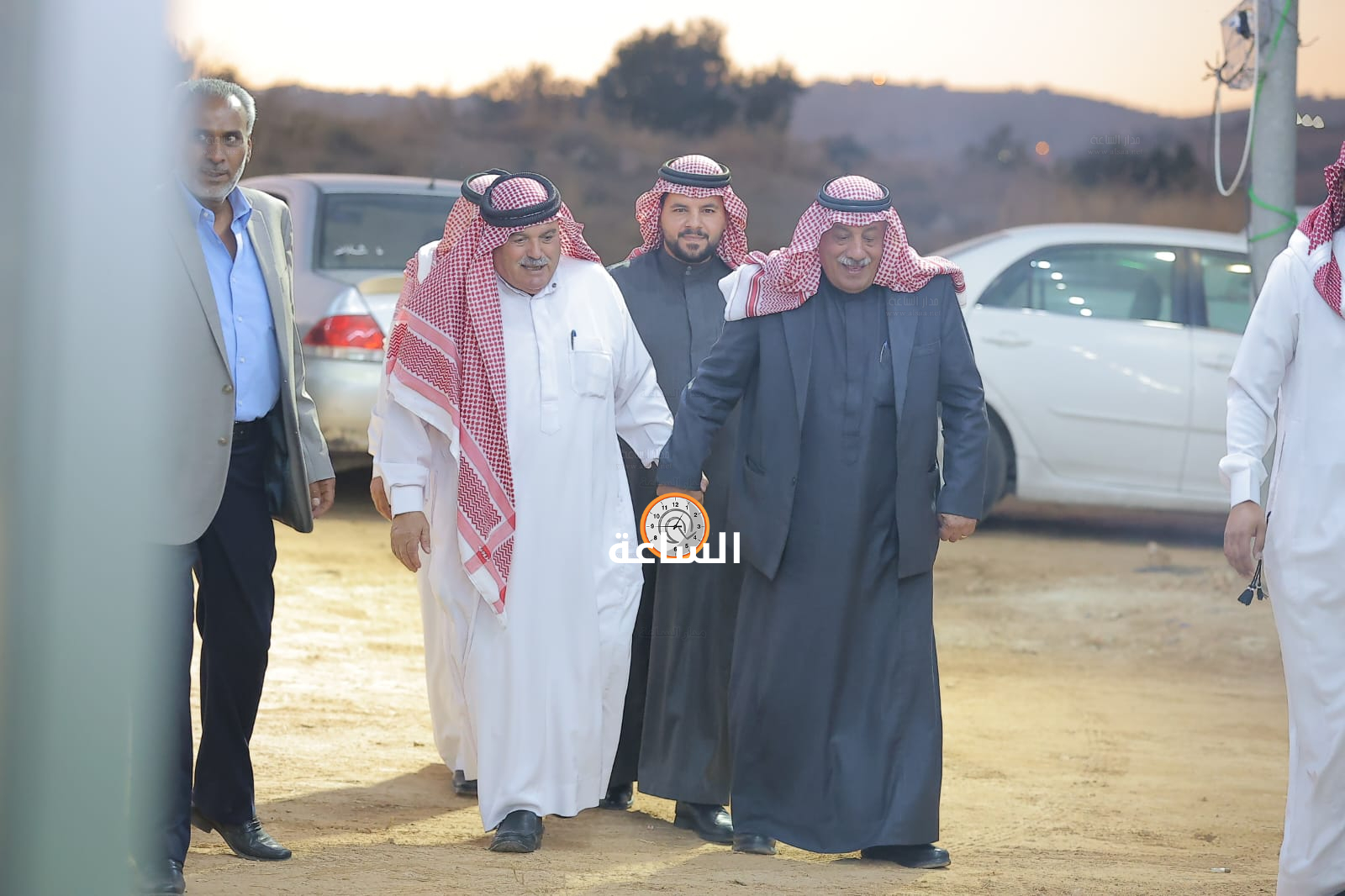 Madar Al-Saa Images 0.04102498542019284