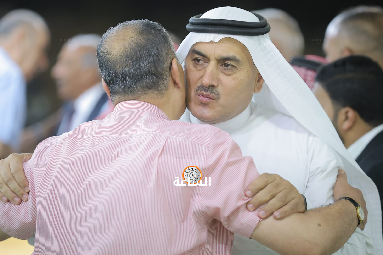 Madar Al-Saa Images 0.8808738863280132