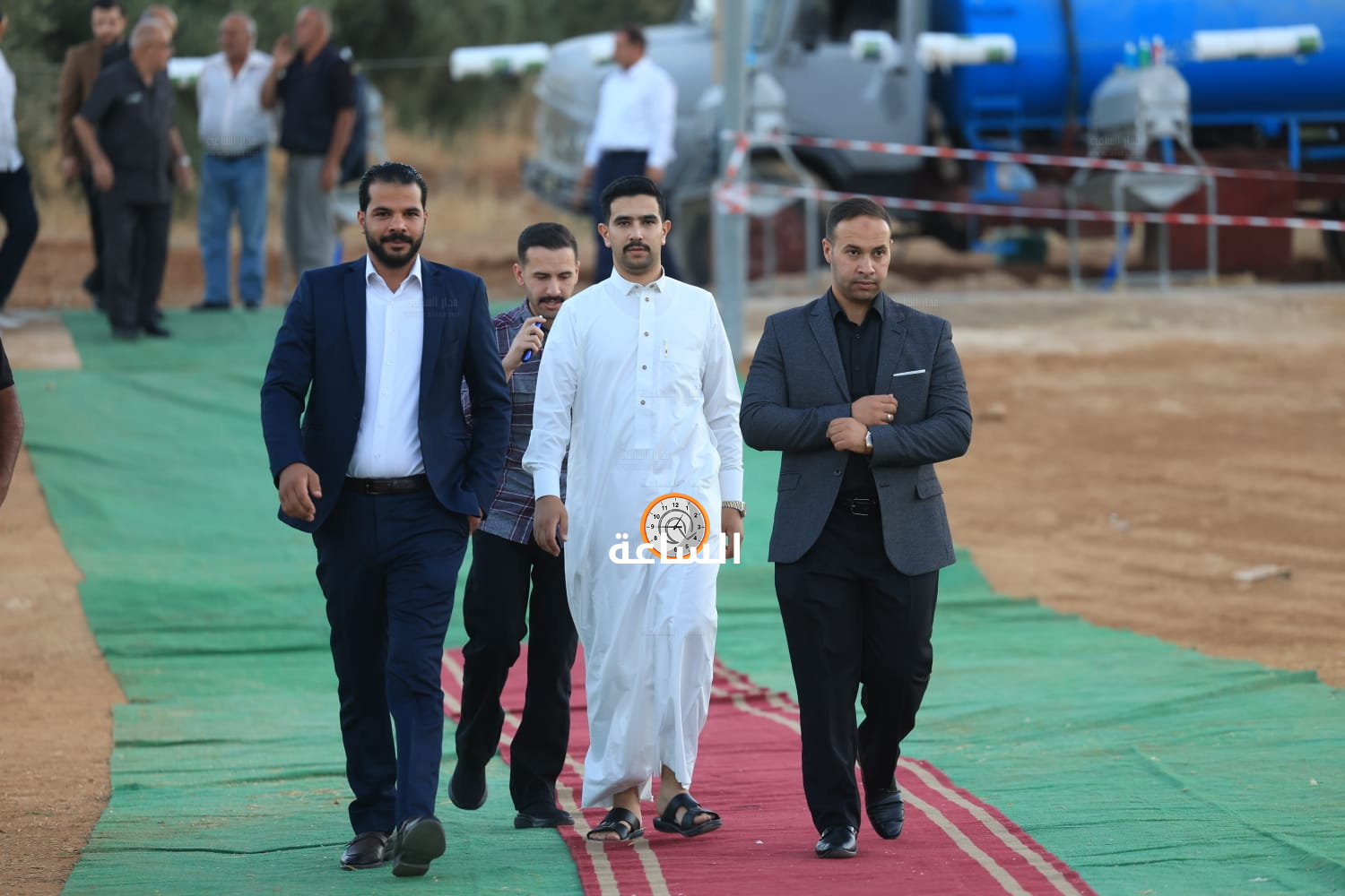 Madar Al-Saa Images 0.2588740167414264