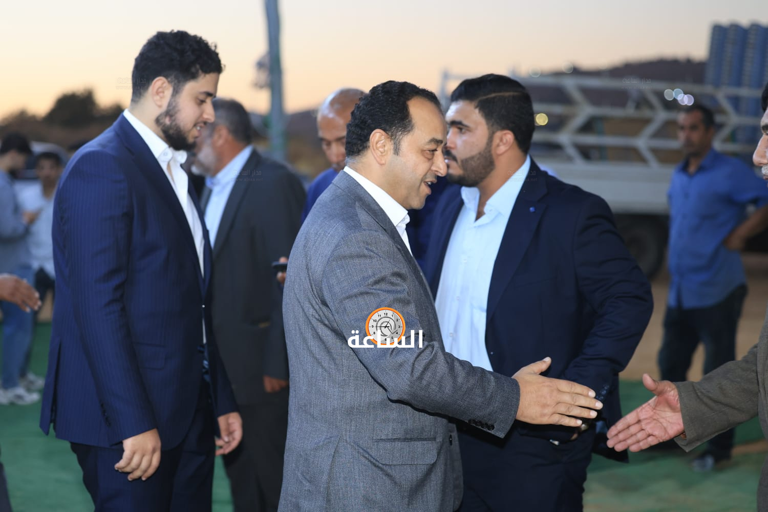 Madar Al-Saa Images 0.14981502923993162