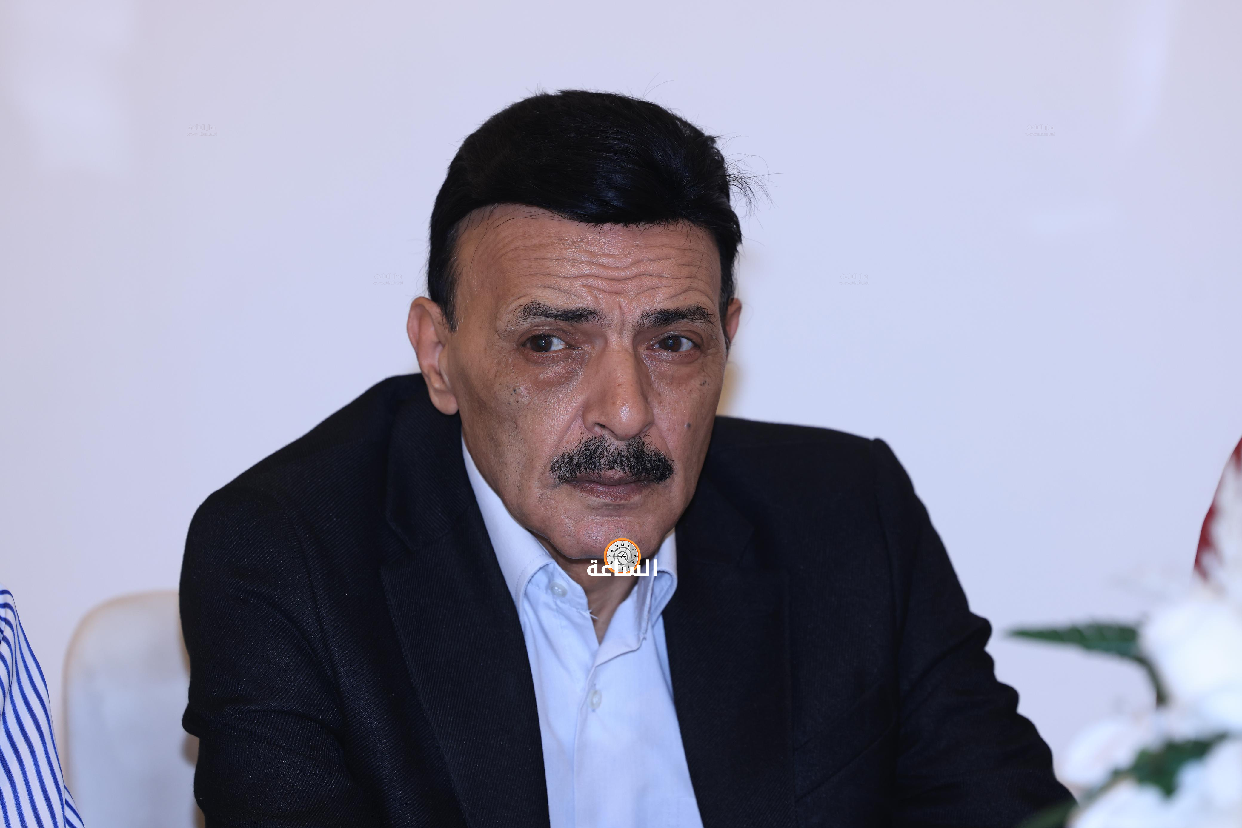 Madar Al-Saa Images 0.15075351323508124