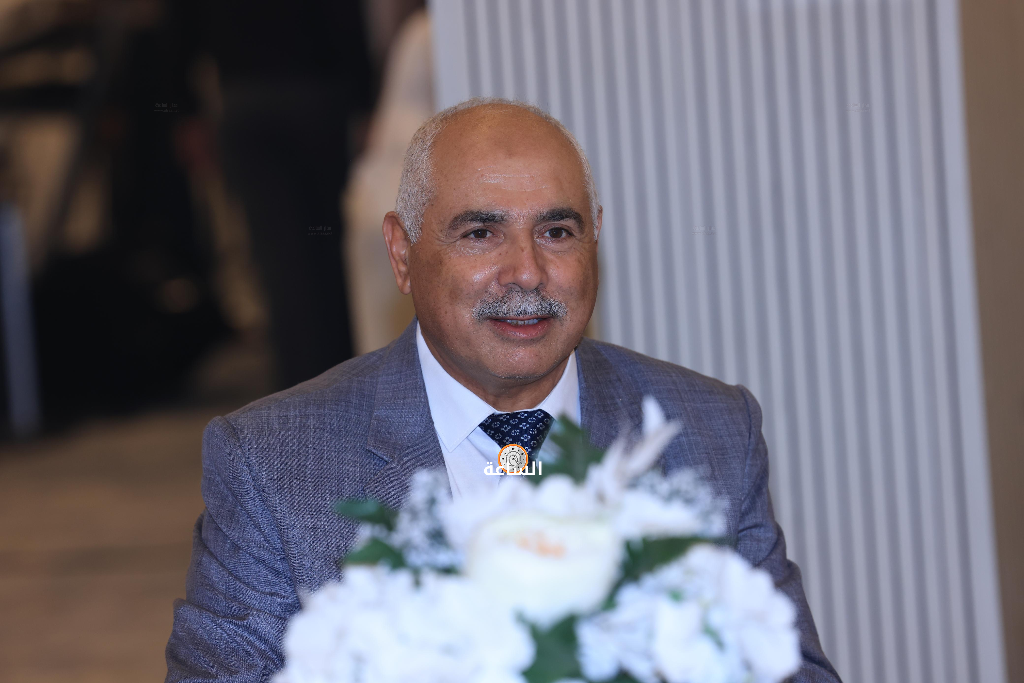 Madar Al-Saa Images 0.3064973177290846