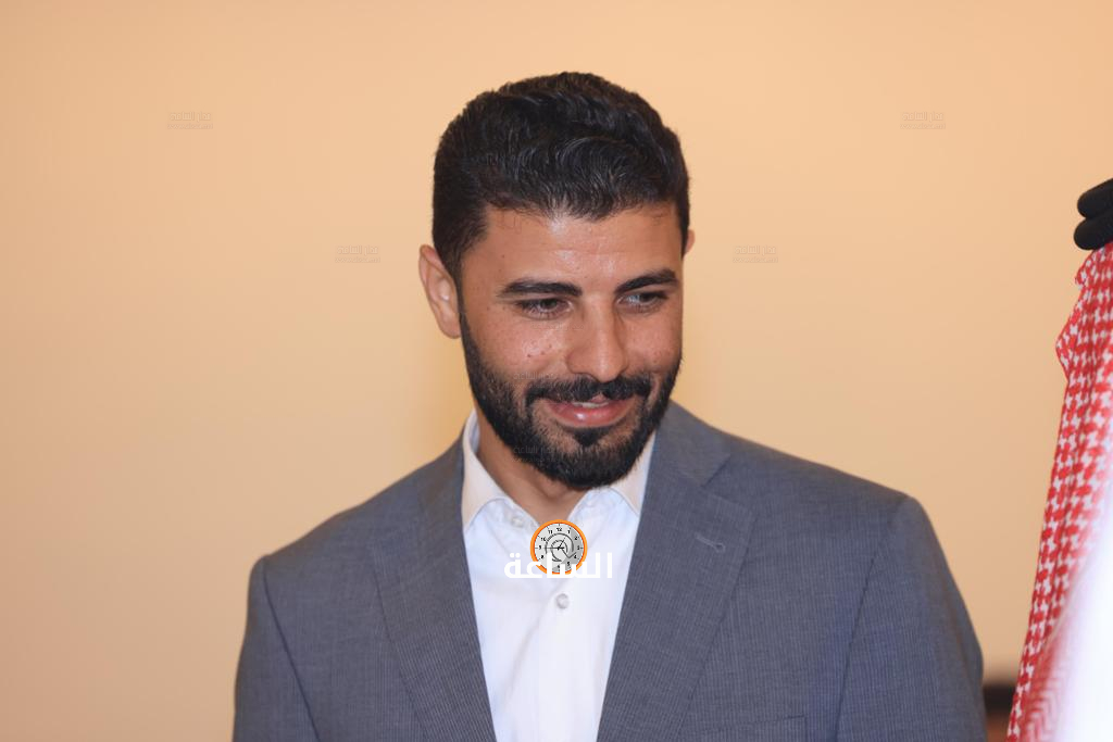 Madar Al-Saa Images 0.49771202287623173