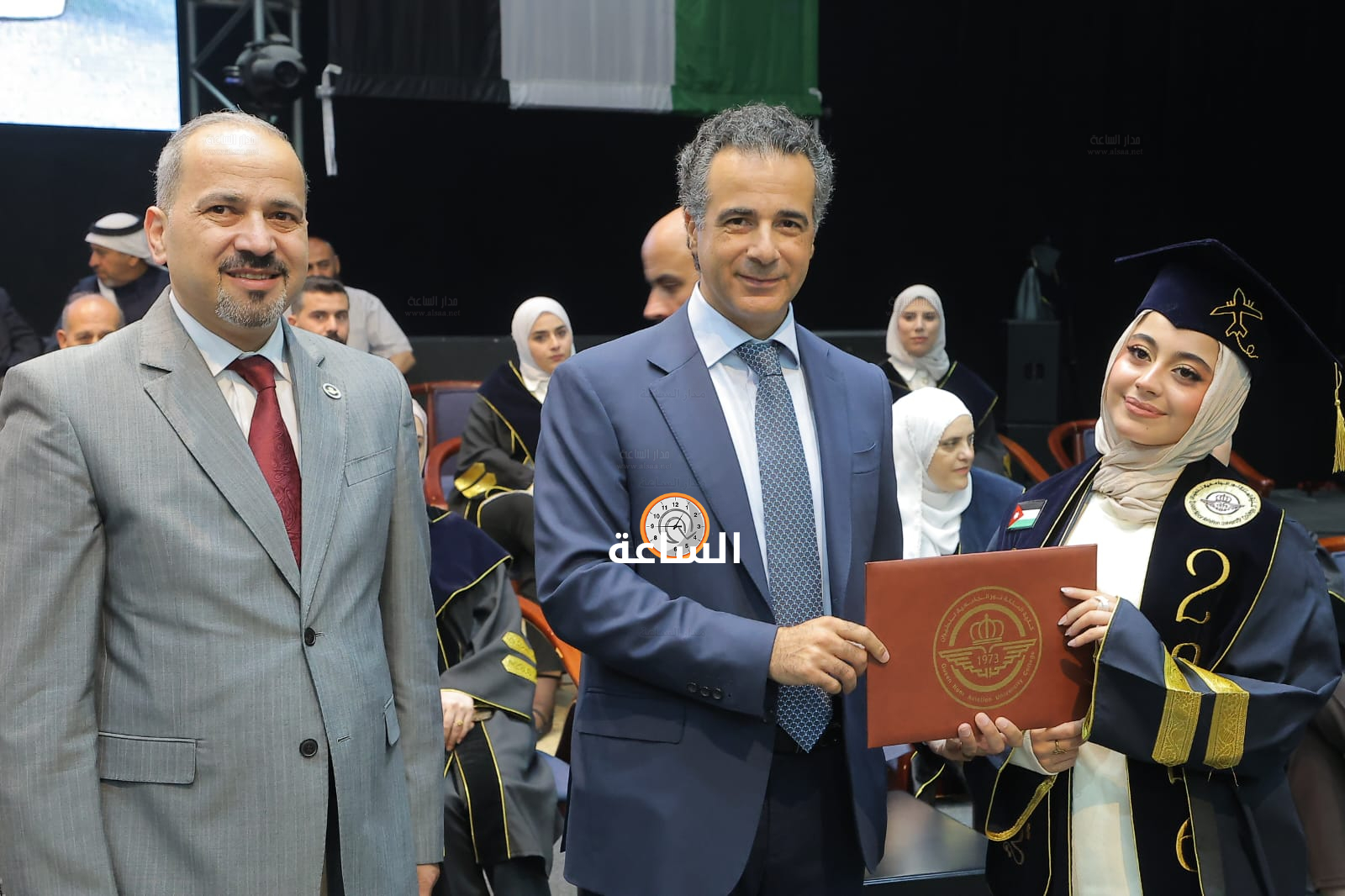 Madar Al-Saa Images 0.16317687921342872