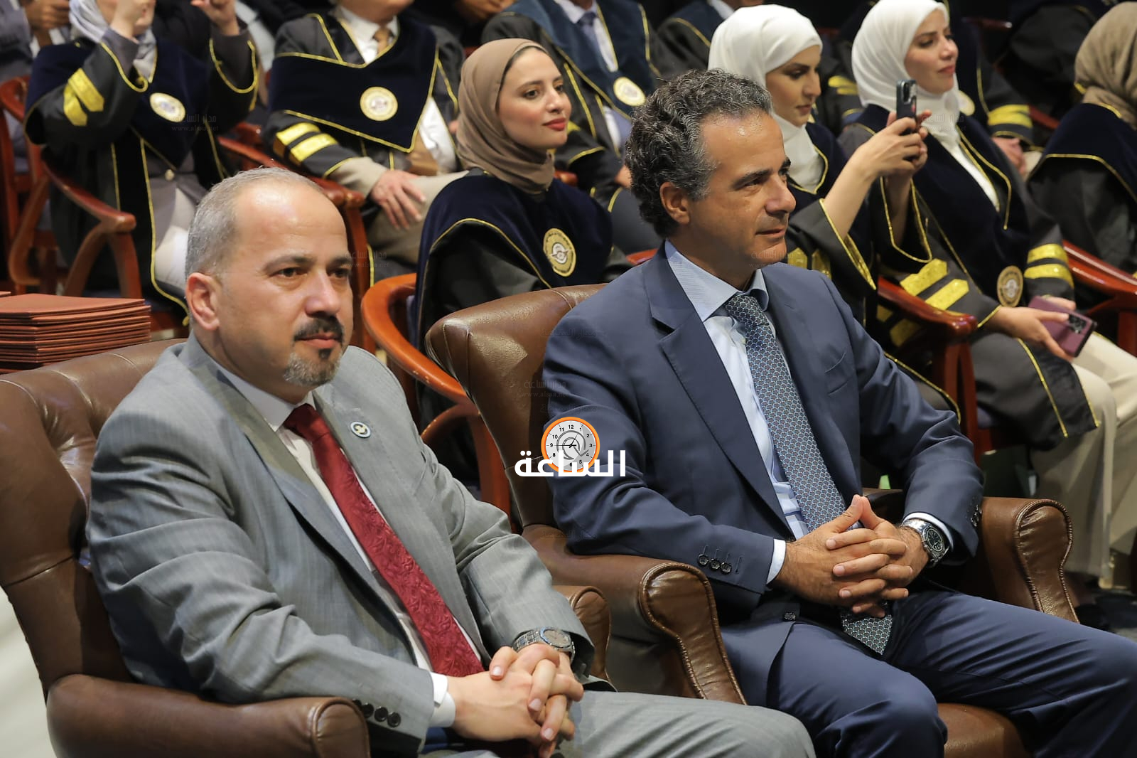 Madar Al-Saa Images 0.6939553768014156