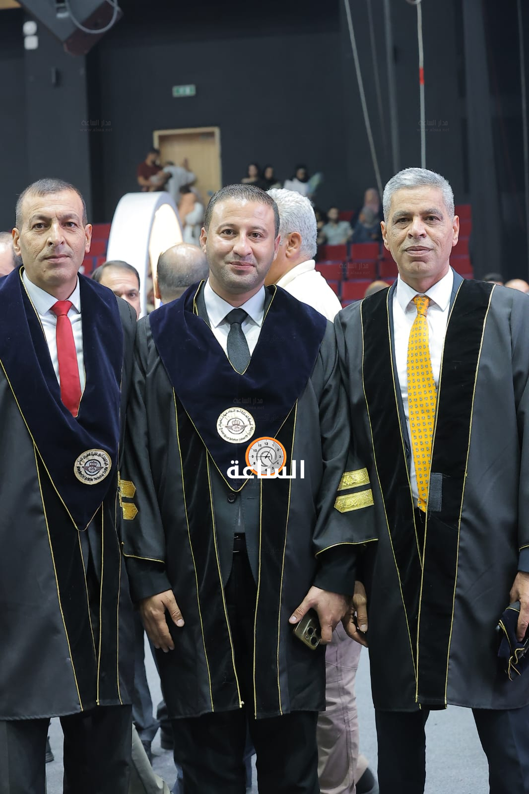 Madar Al-Saa Images 0.3390276605453757