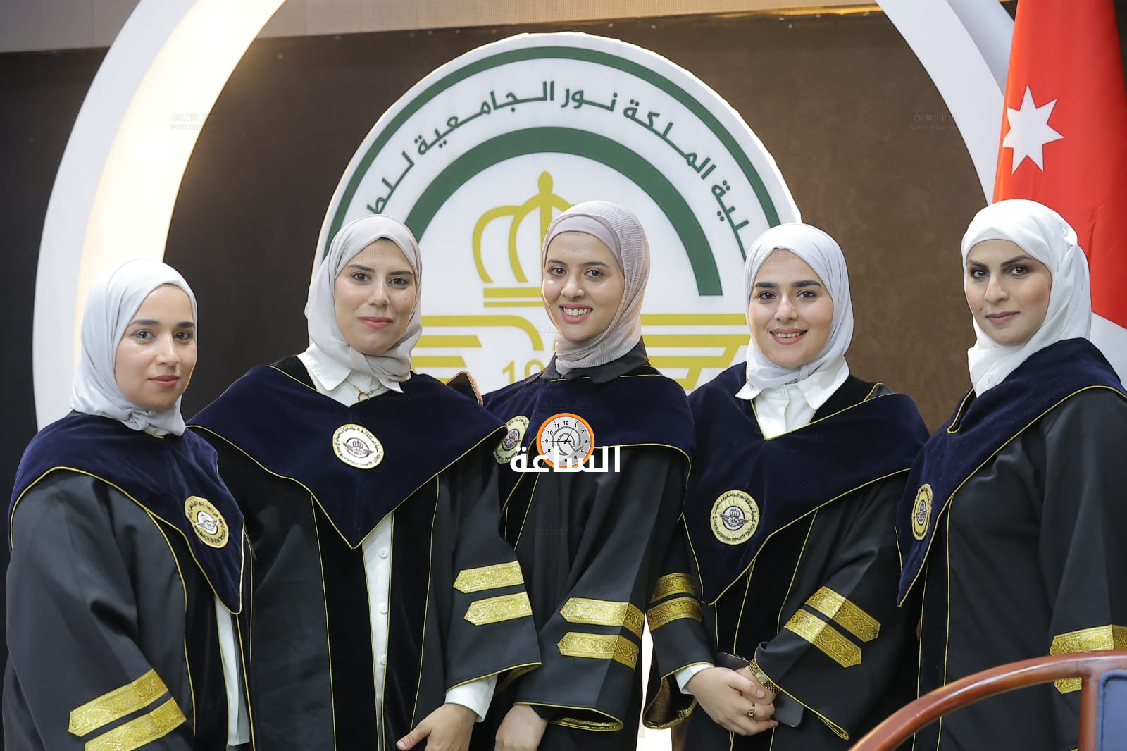 Madar Al-Saa Images 0.8594665837517381