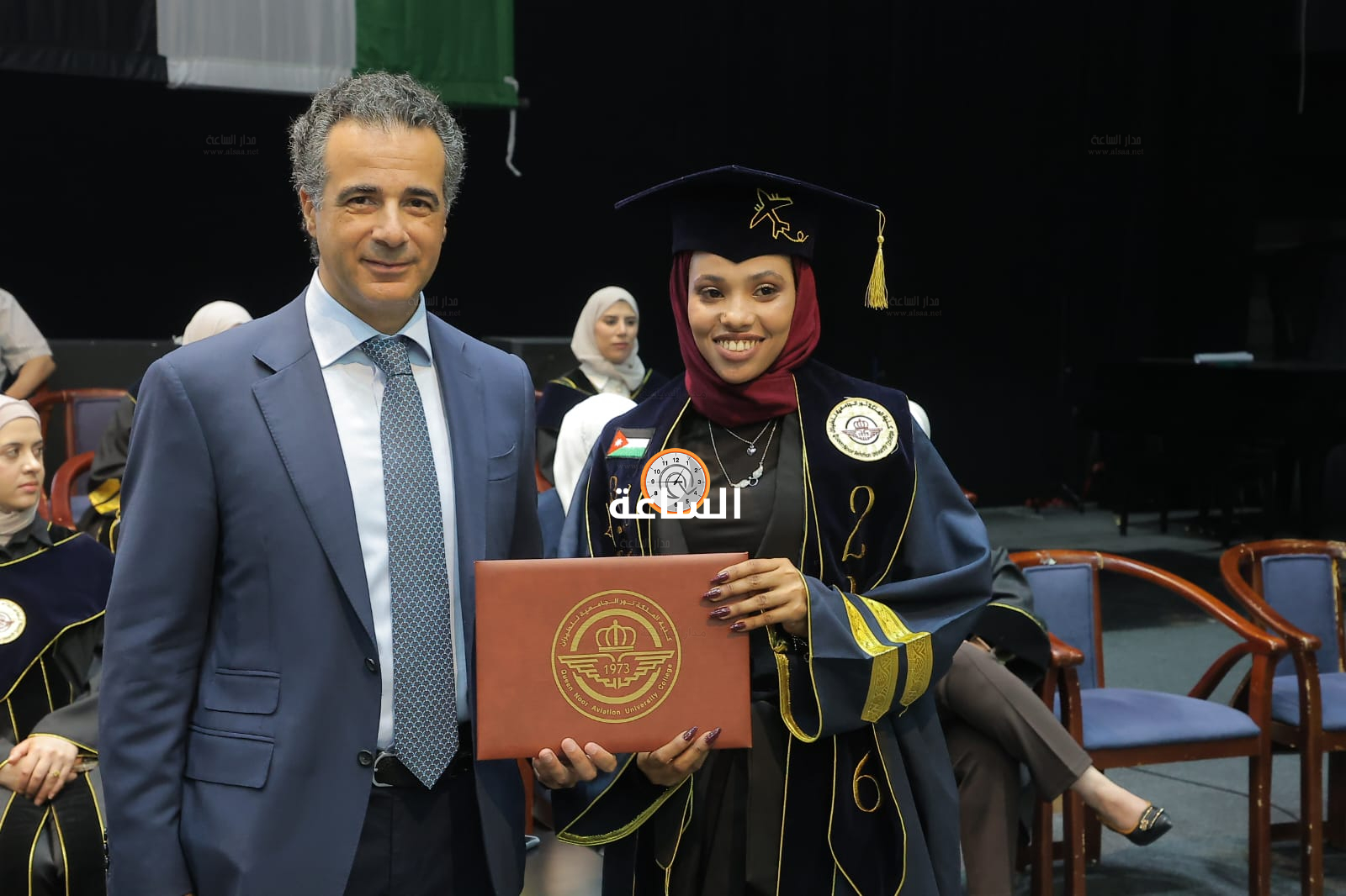 Madar Al-Saa Images 0.20807510734392054