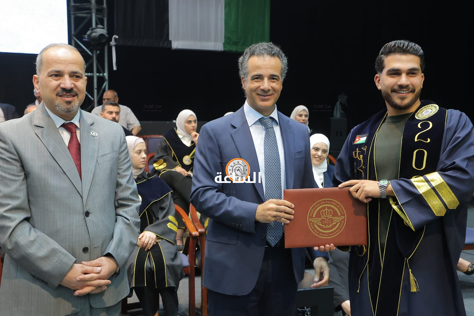 Madar Al-Saa Images 0.06705750382181452