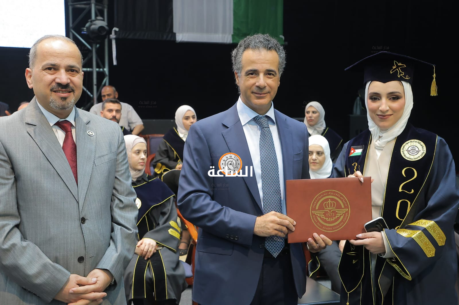 Madar Al-Saa Images 0.8813754775157693