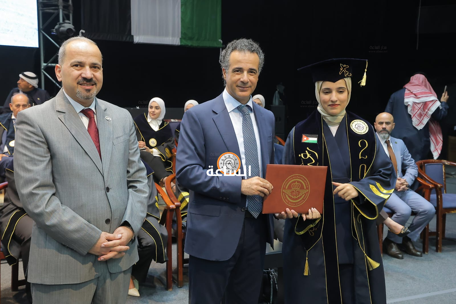 Madar Al-Saa Images 0.4747554405501011