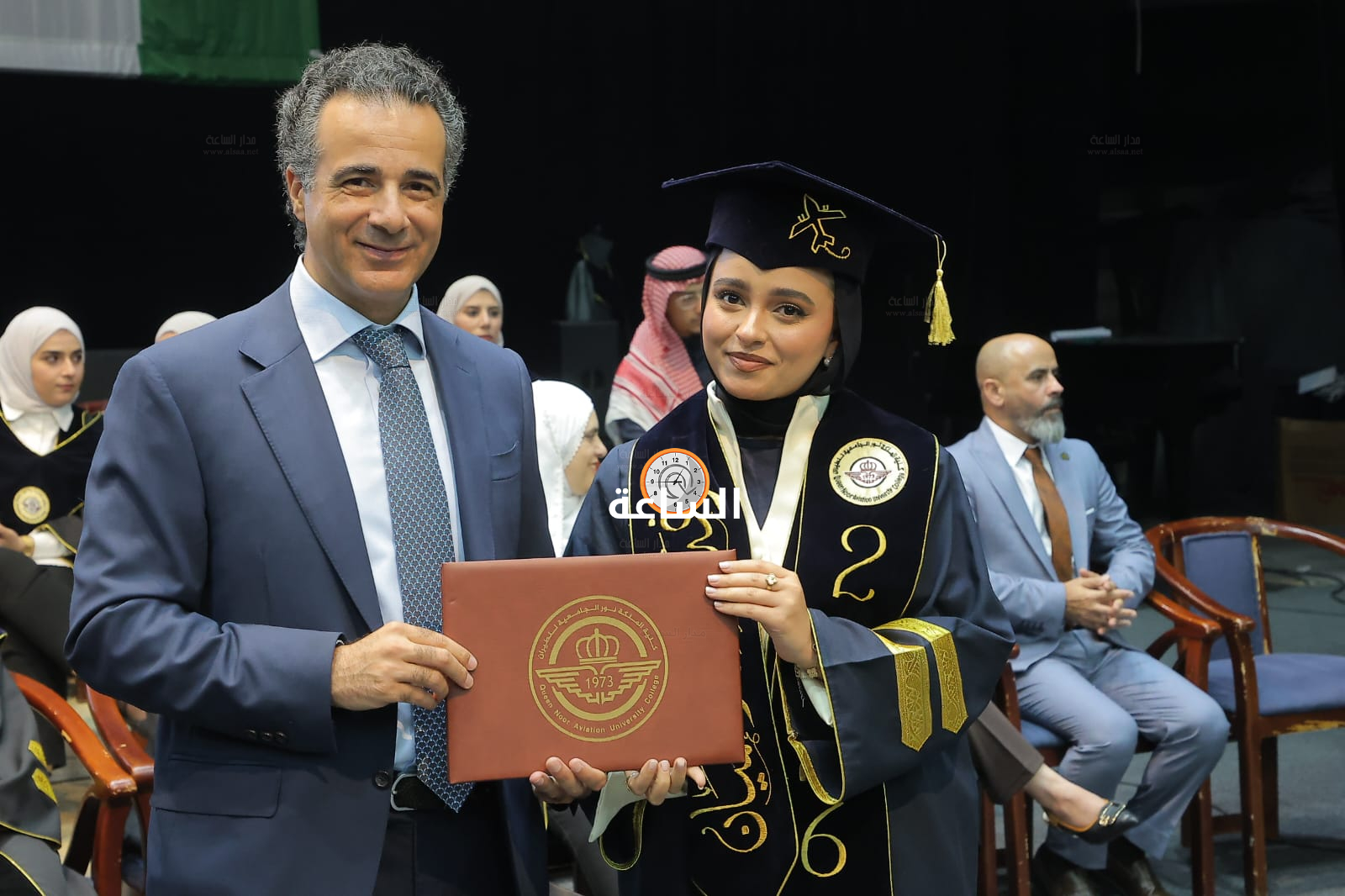Madar Al-Saa Images 0.463863680683521