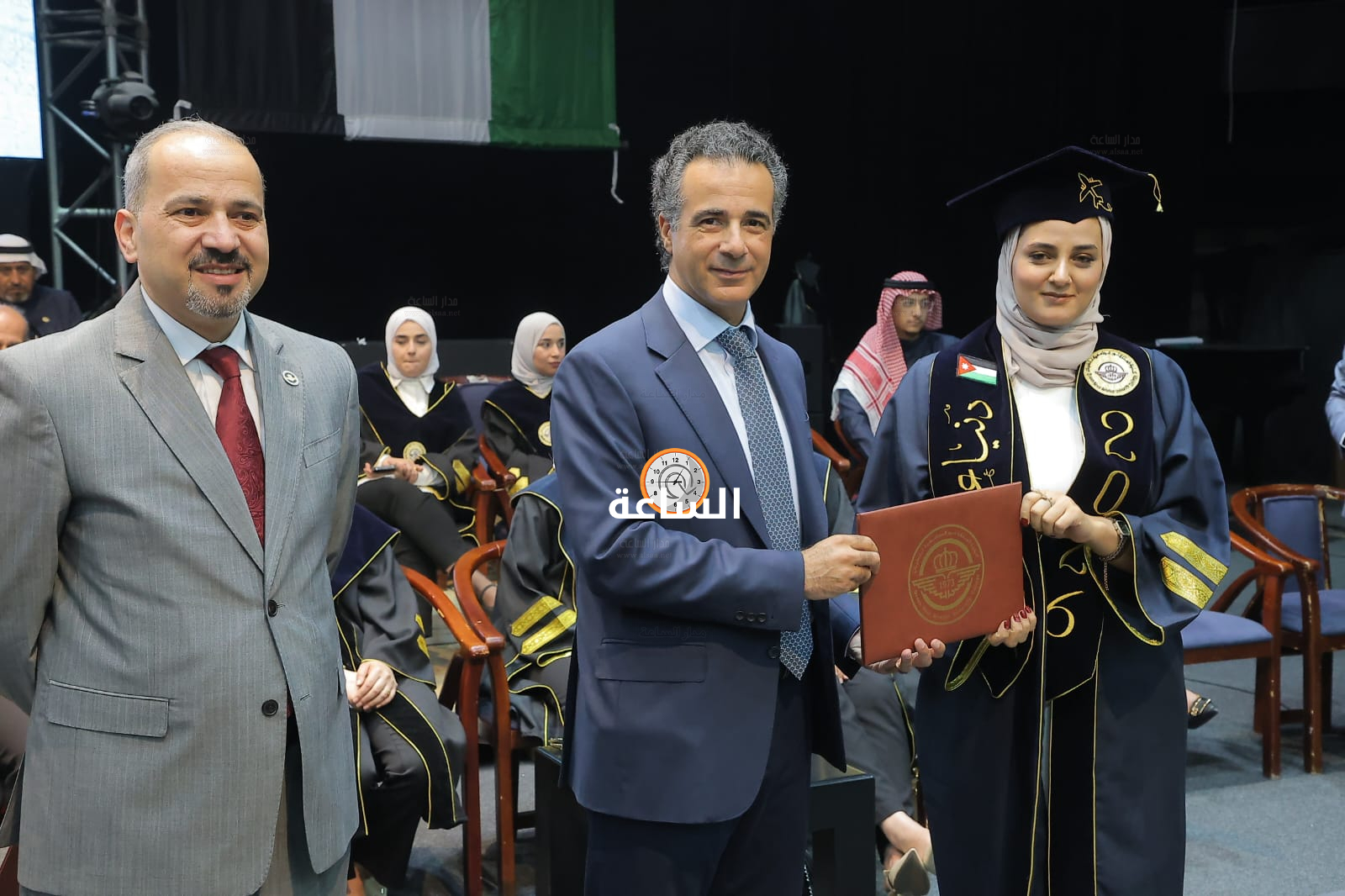 Madar Al-Saa Images 0.47608051973003906