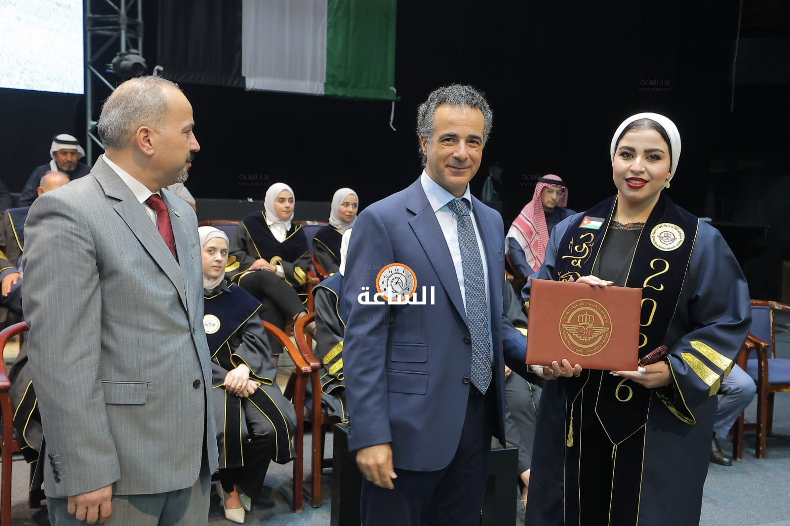 Madar Al-Saa Images 0.43942689427252