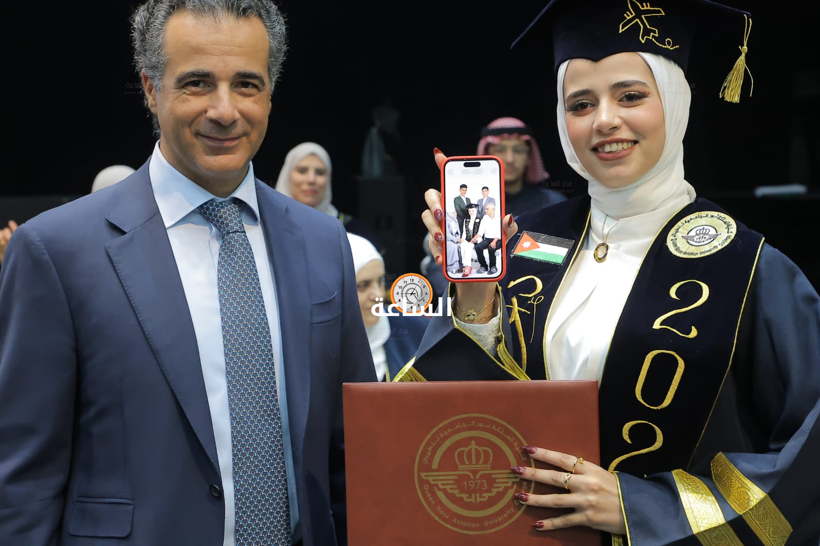 Madar Al-Saa Images 0.6800371738700979