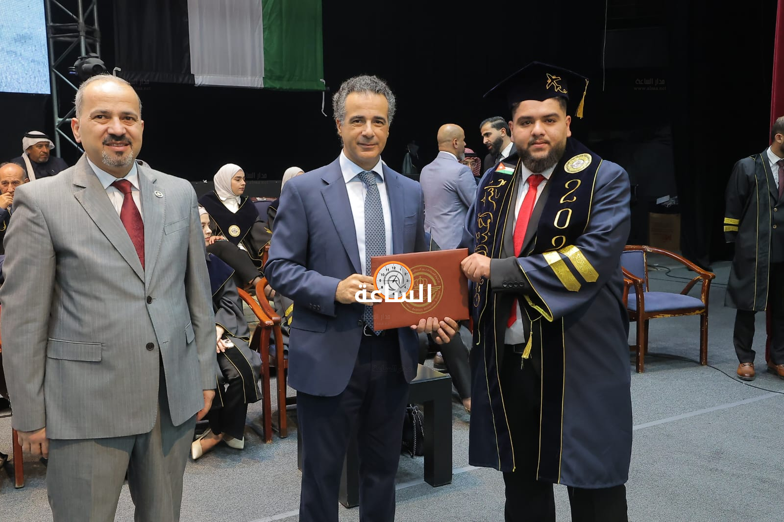 Madar Al-Saa Images 0.09491400422510221