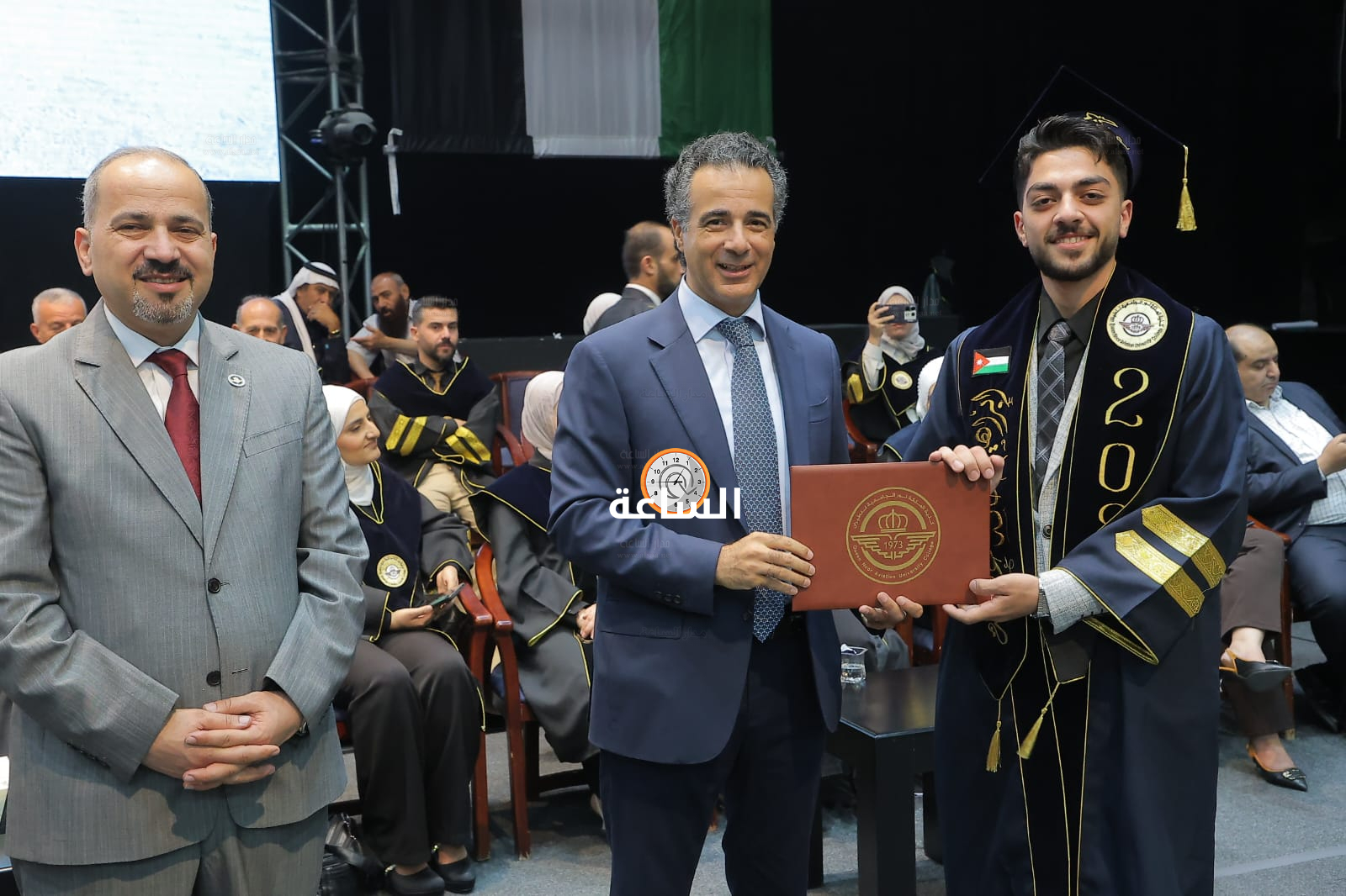 Madar Al-Saa Images 0.9490704628751911