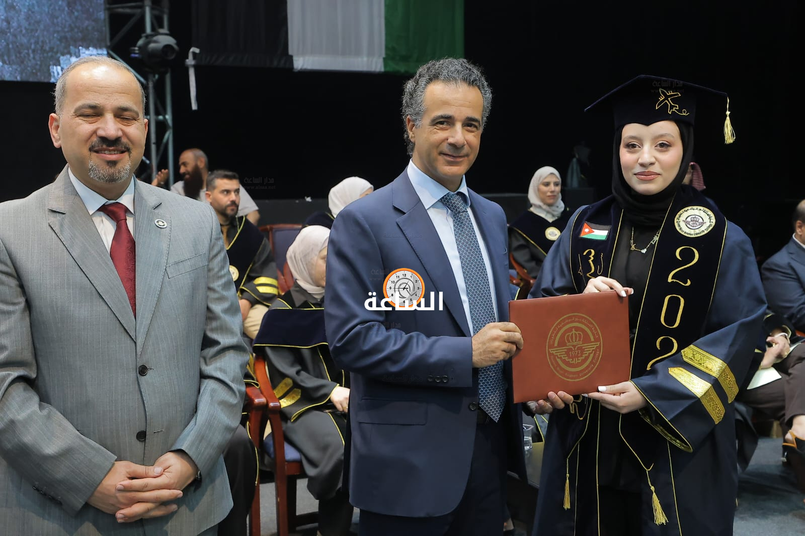 Madar Al-Saa Images 0.16410259612975475