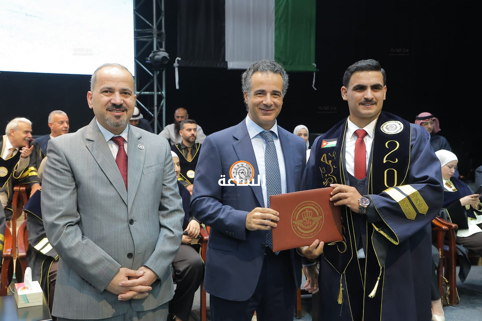 Madar Al-Saa Images 0.9476848741049596