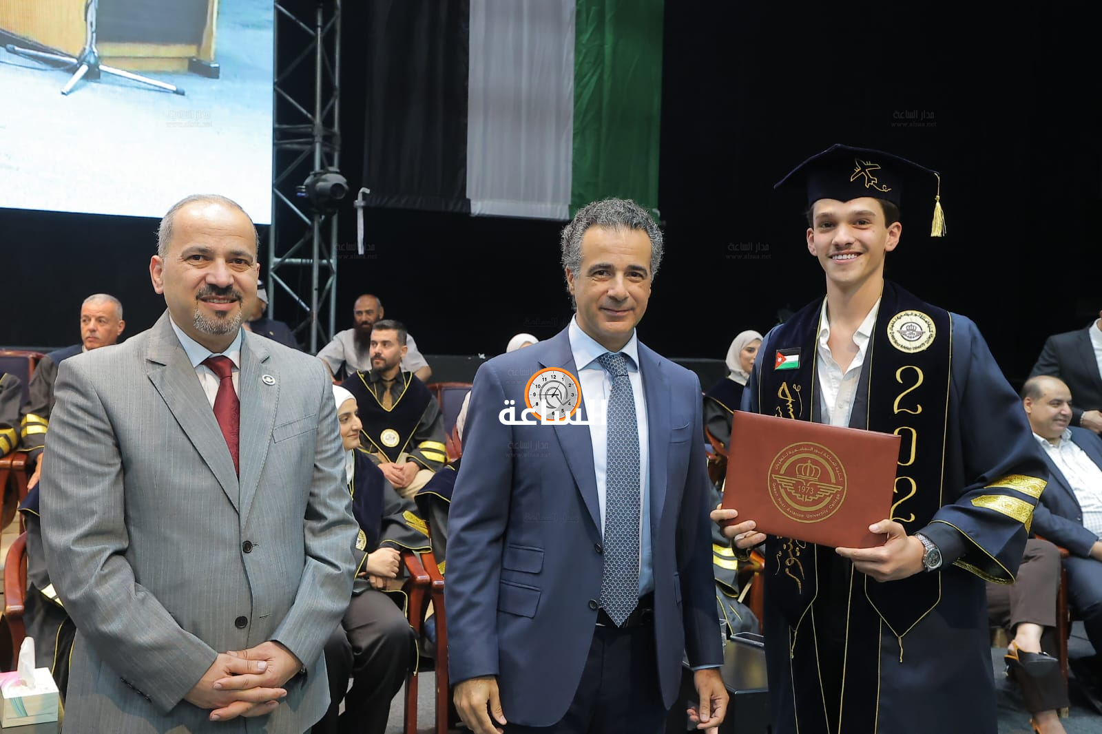 Madar Al-Saa Images 0.7529795773432953