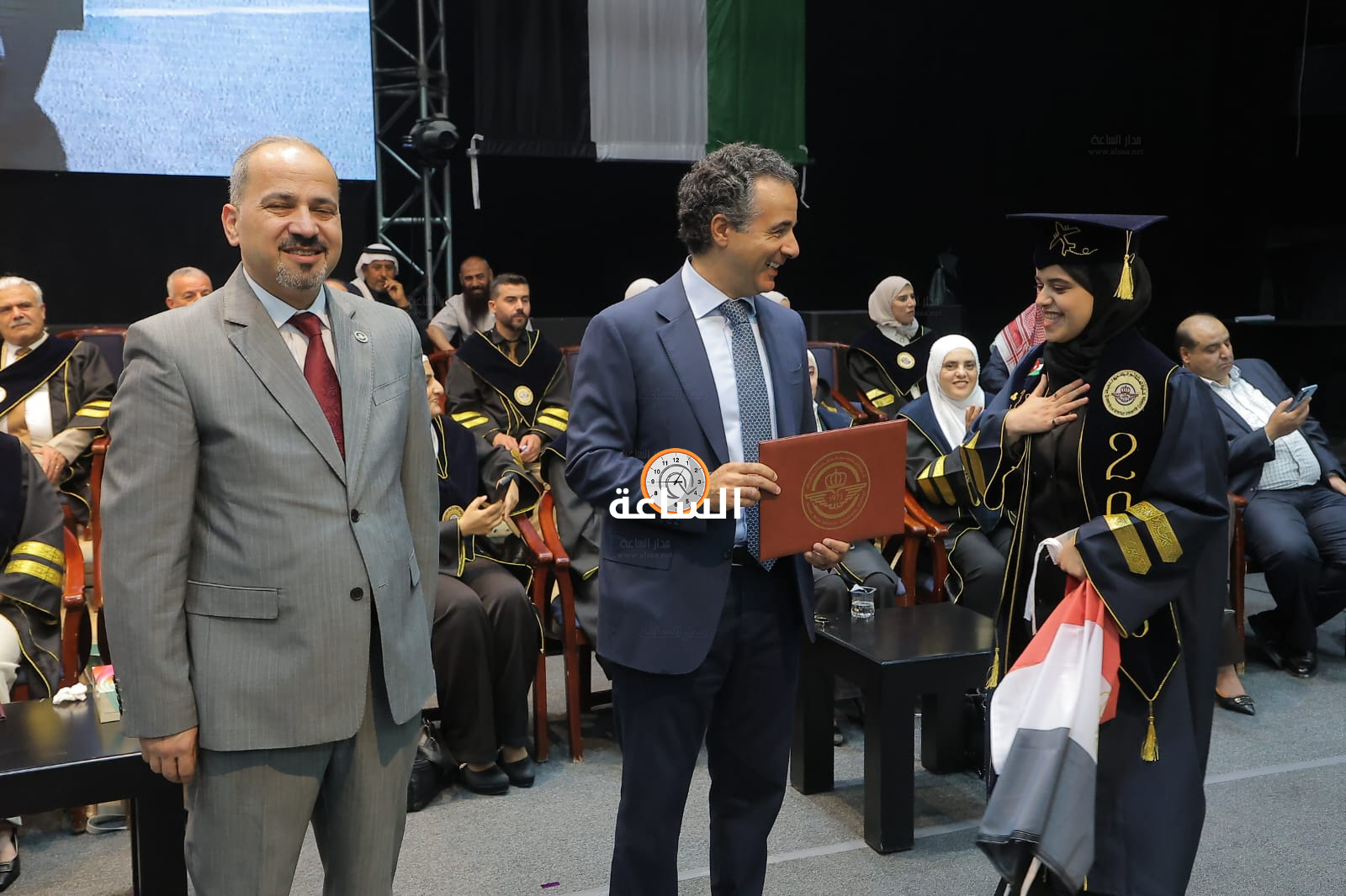 Madar Al-Saa Images 0.11631983685223402