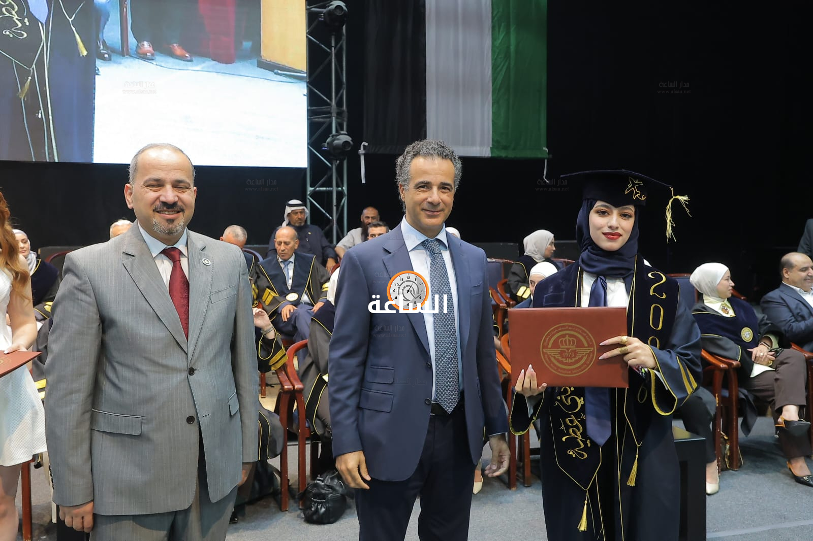 Madar Al-Saa Images 0.7991490336037441