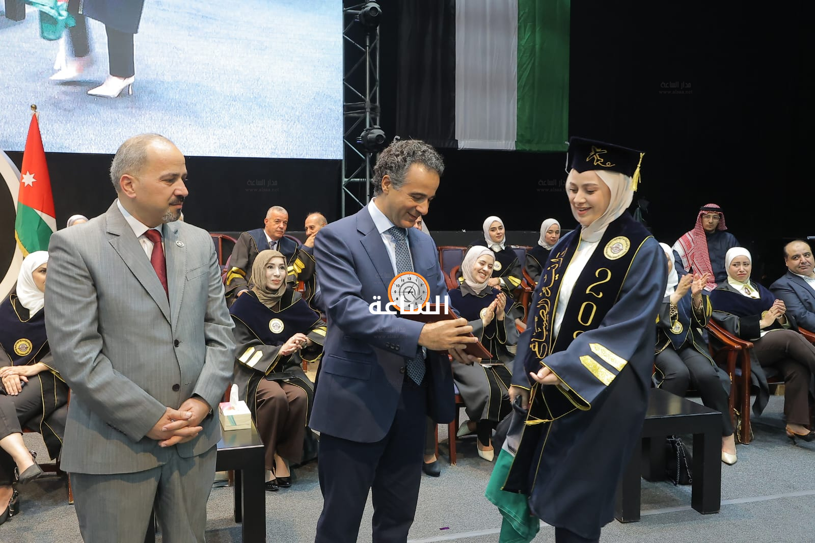 Madar Al-Saa Images 0.8045458318189412