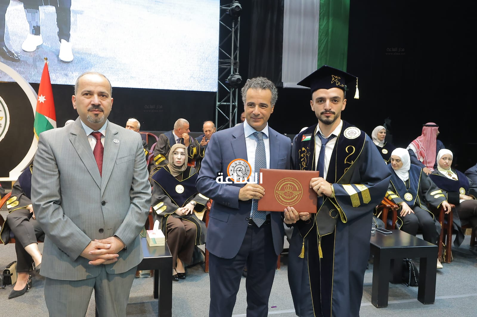 Madar Al-Saa Images 0.5227554615623743