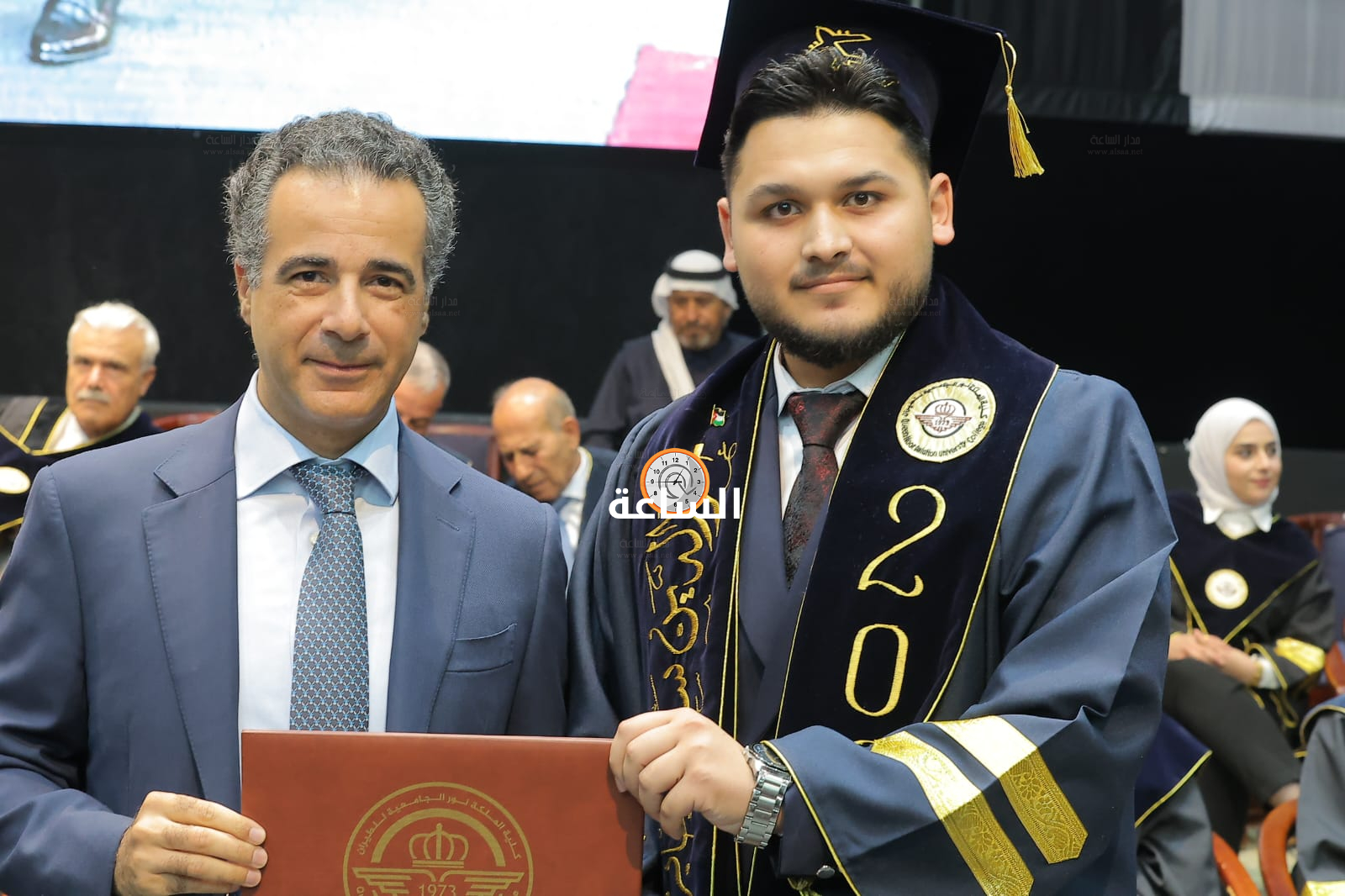 Madar Al-Saa Images 0.8634097038280301