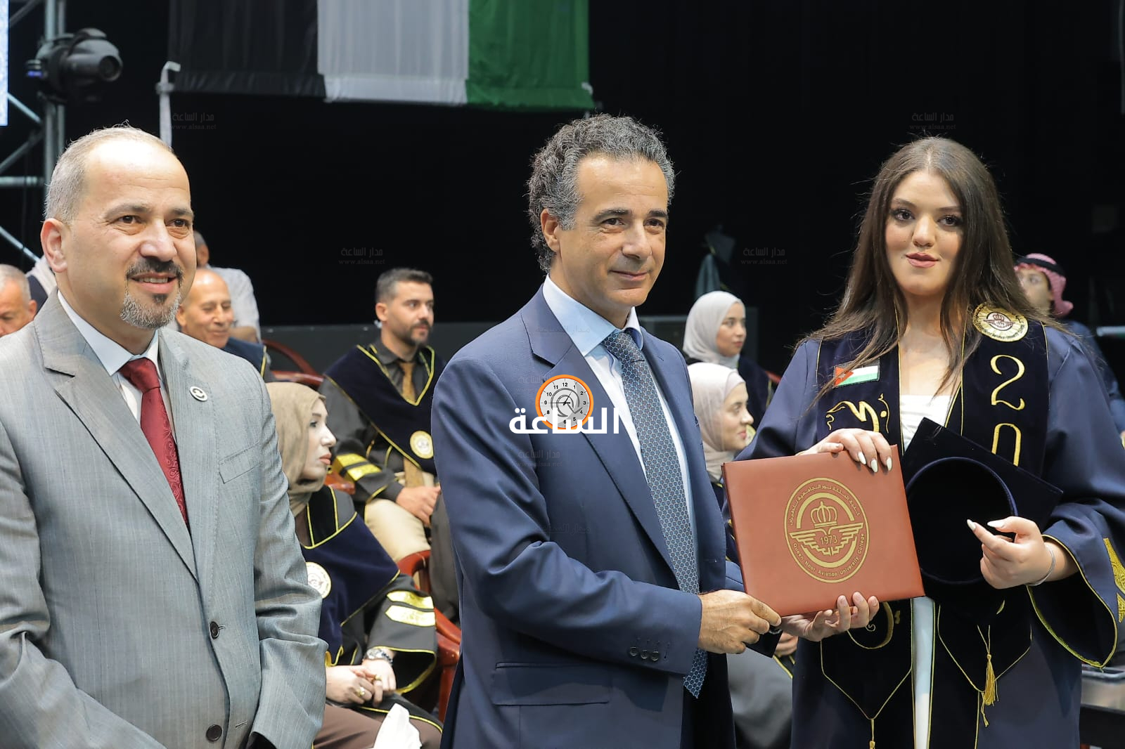 Madar Al-Saa Images 0.13320777641568082