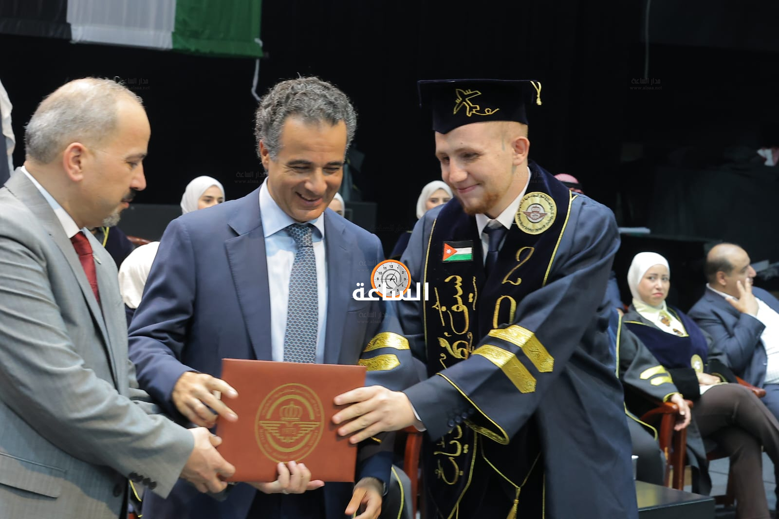 Madar Al-Saa Images 0.38927269443887746