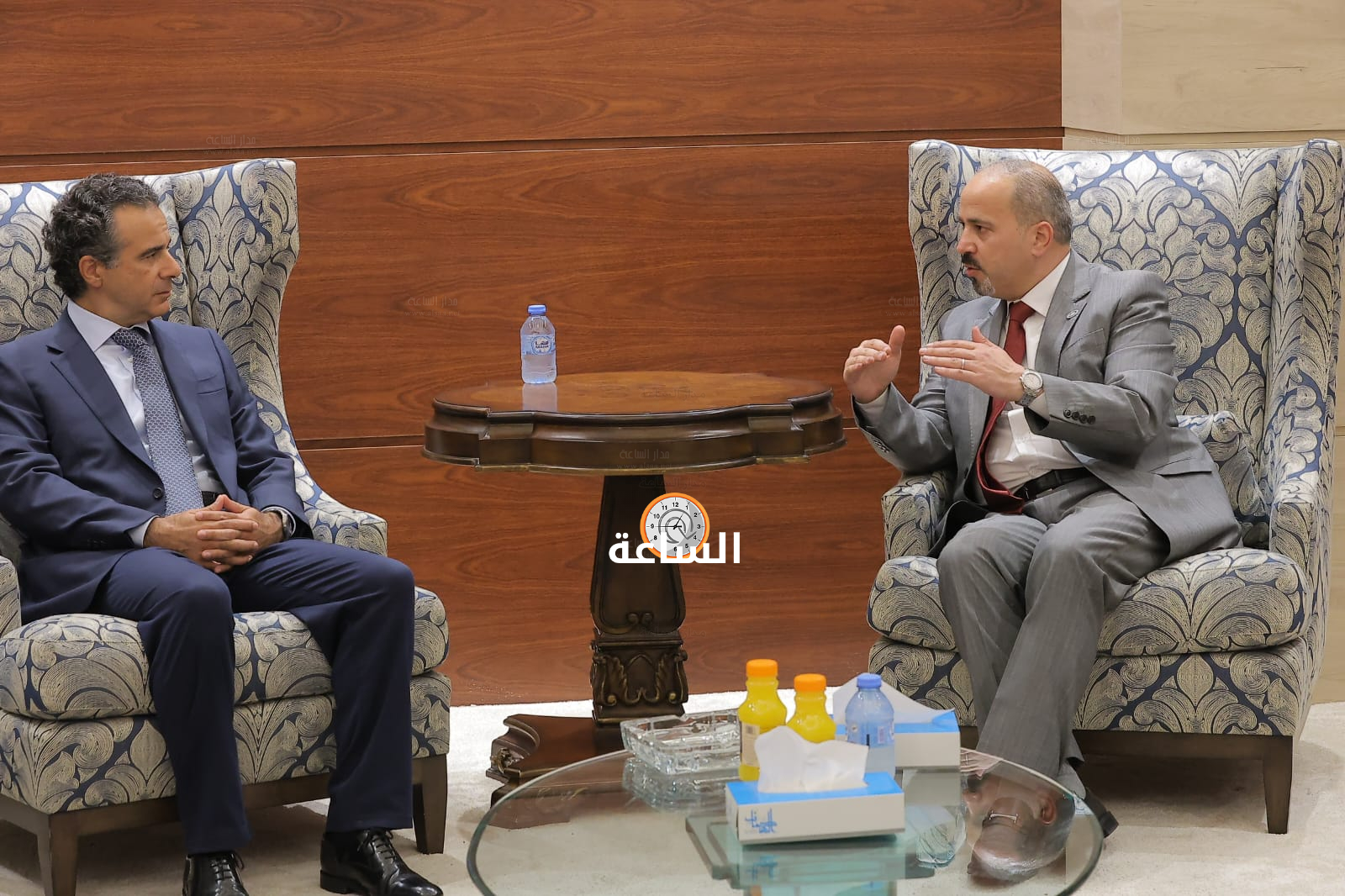 Madar Al-Saa Images 0.38628073616345016
