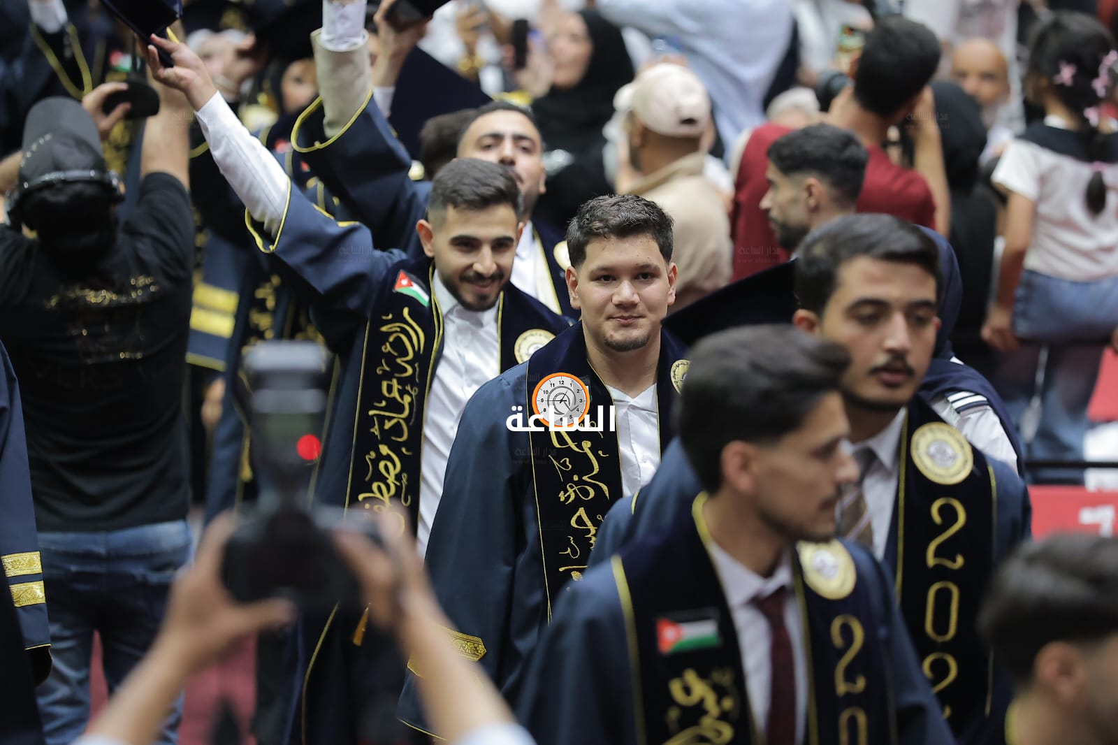 Madar Al-Saa Images 0.25466273469149114