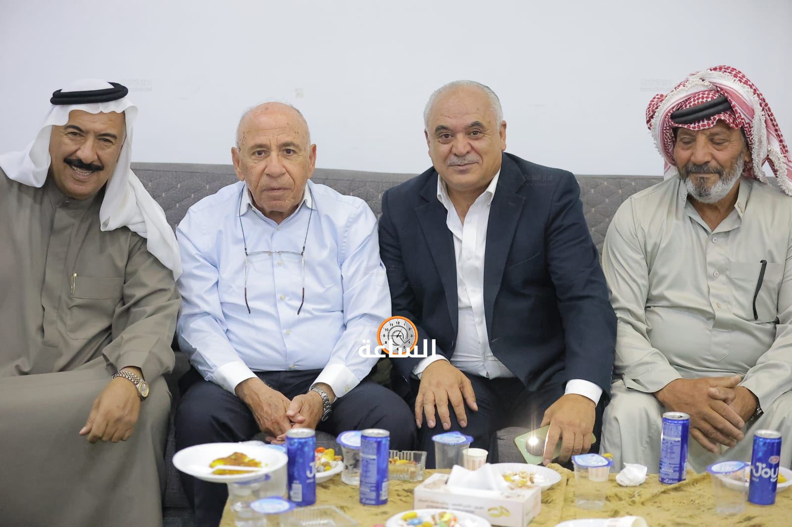 Madar Al-Saa Images 0.947029392023498