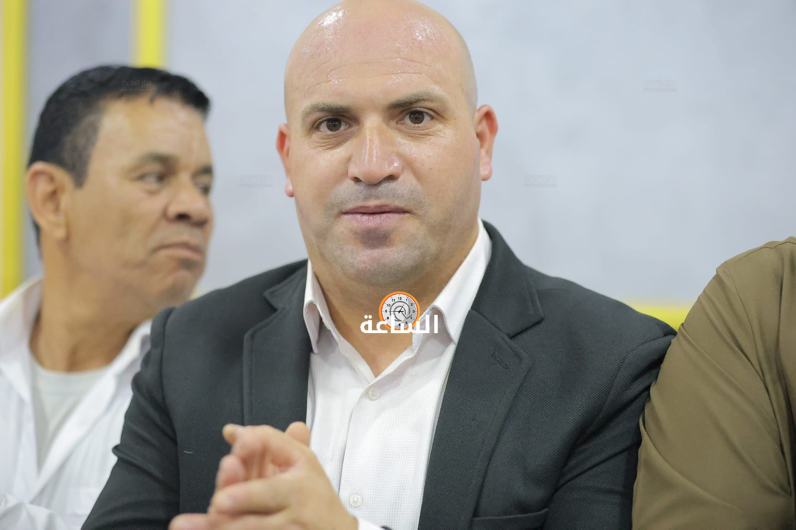 Madar Al-Saa Images 0.43053178997464847